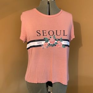 Cropped Seoul T-shirt